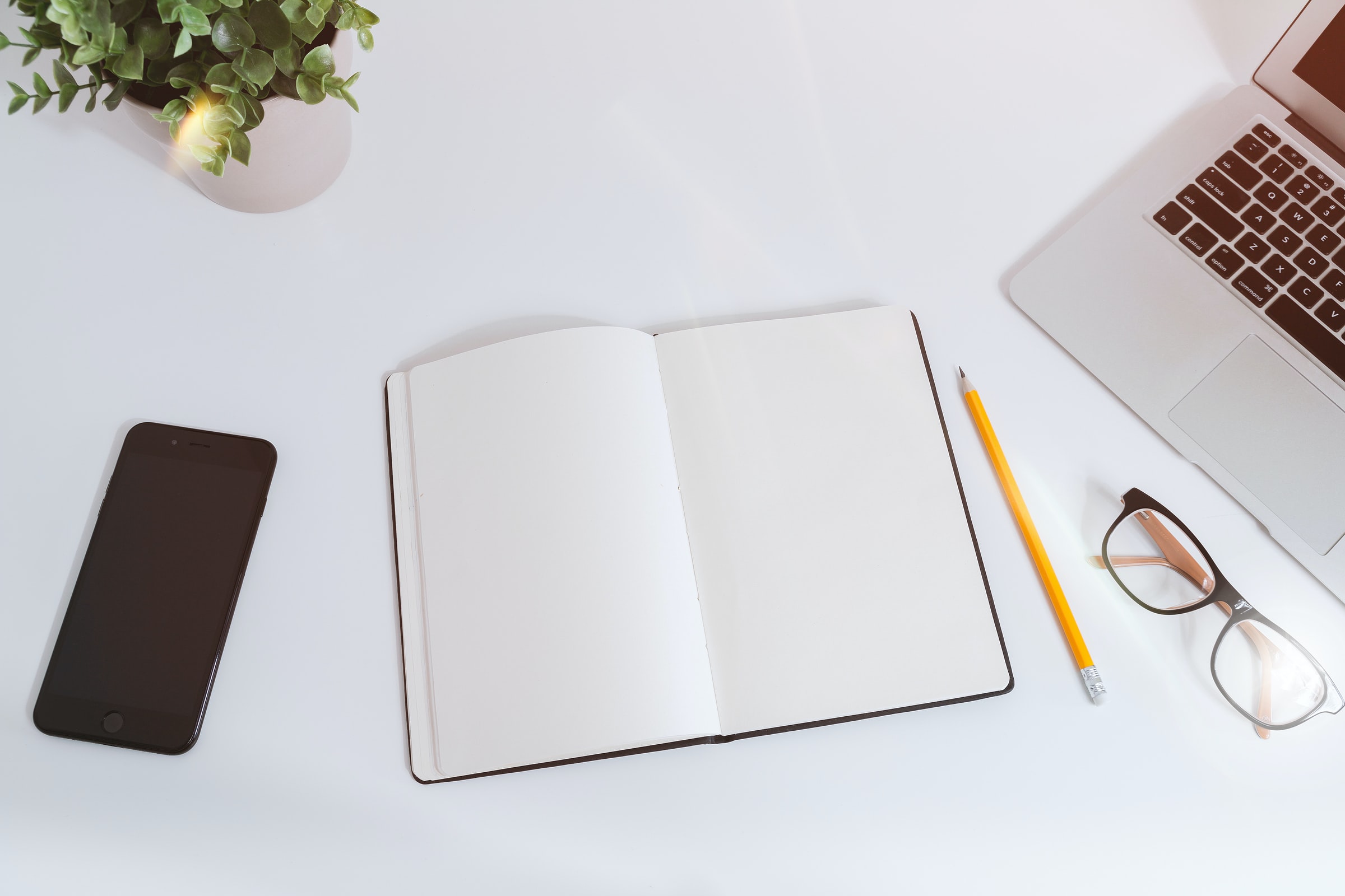 Taller Virtual #1: Genera tu Currículum Vitae con Inteligencia Artificial